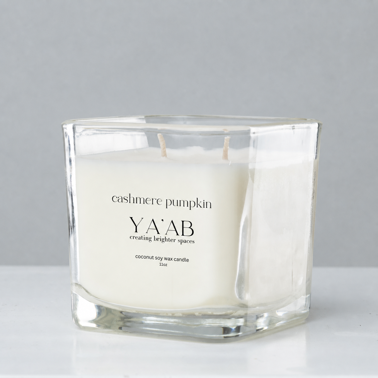 YA'AB Scented Candle - Cashmere Pumpkin - angle