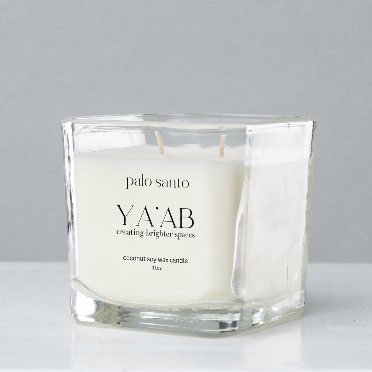 YA'AB Scented Candle - Palo Santo - angle